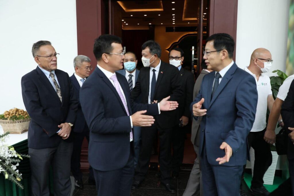柬埔寨鲜龙眼出口中国正式启动 柬未来扩大农产品市场是势在必行